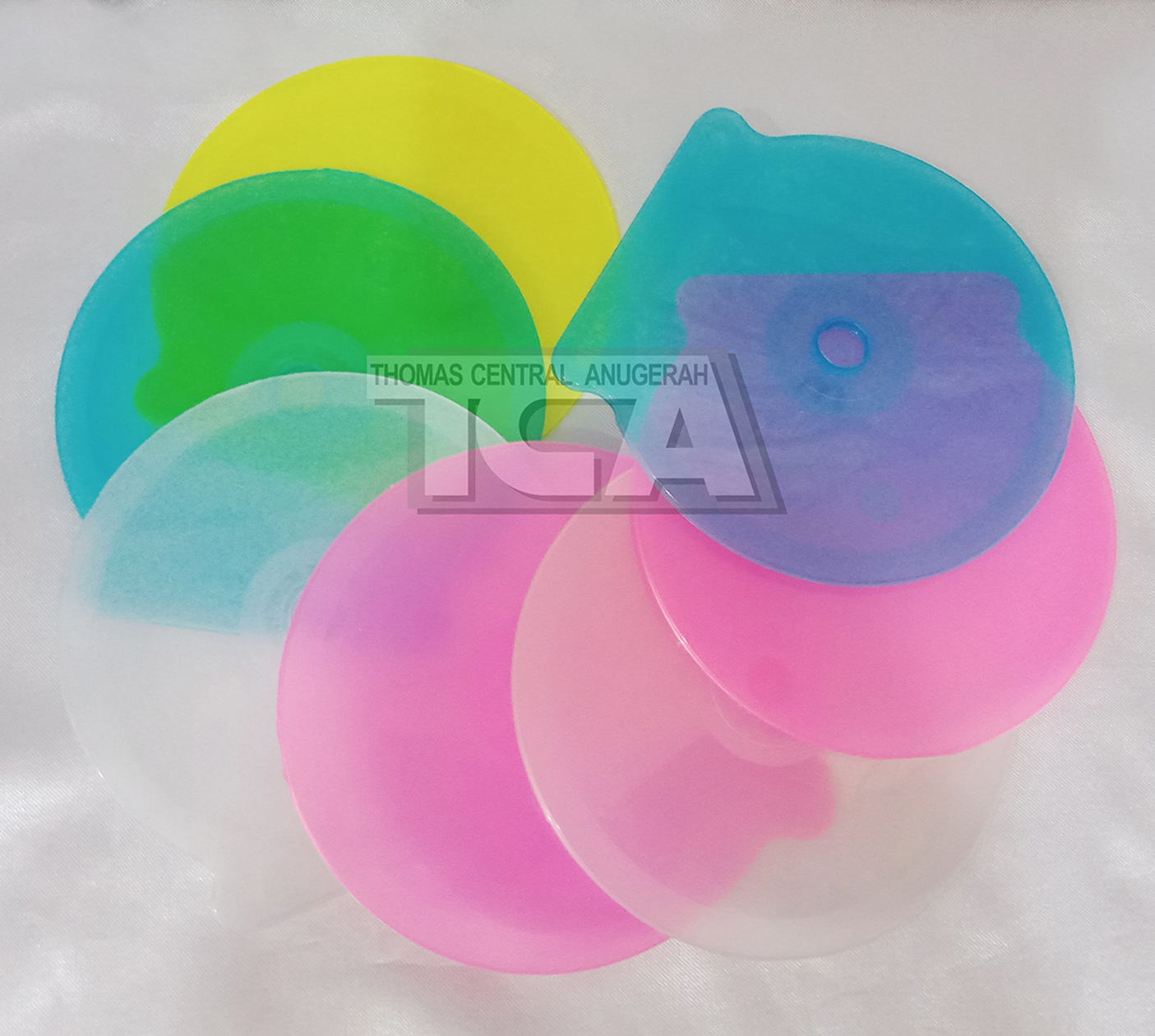 Tempat CD Disc Box CD Oval Plastik Per Pcs SIPLah tempat-cd-disc-box-cd-oval-plastik-per-pcs-siplah