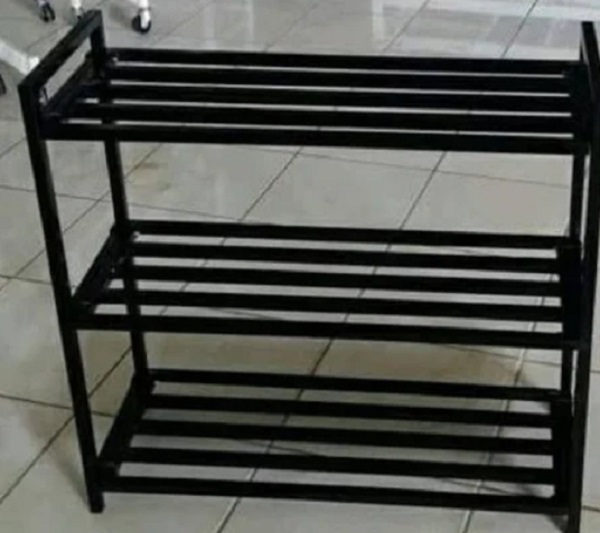 Rak Sepatu Besi | SIPLah