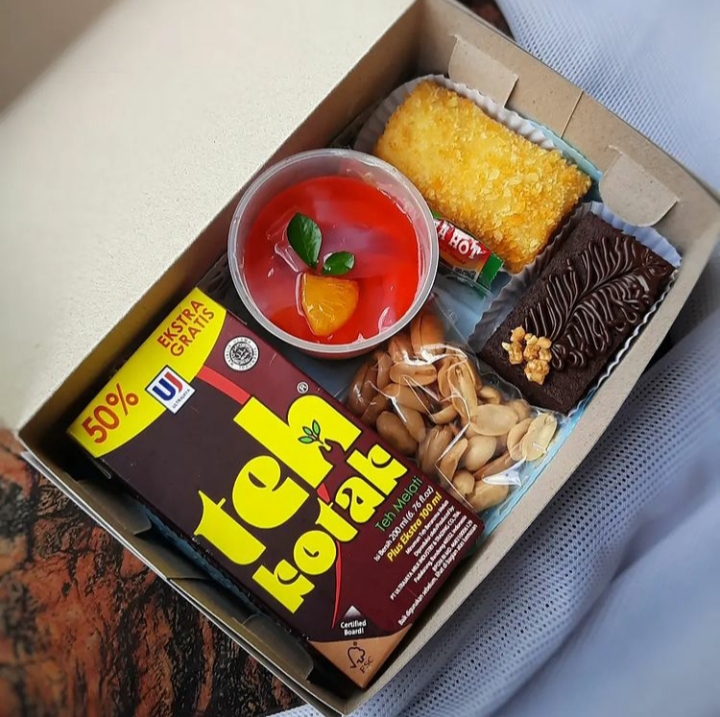 Snack Box Ekslusif SIPLah snack-box-ekslusif-siplah