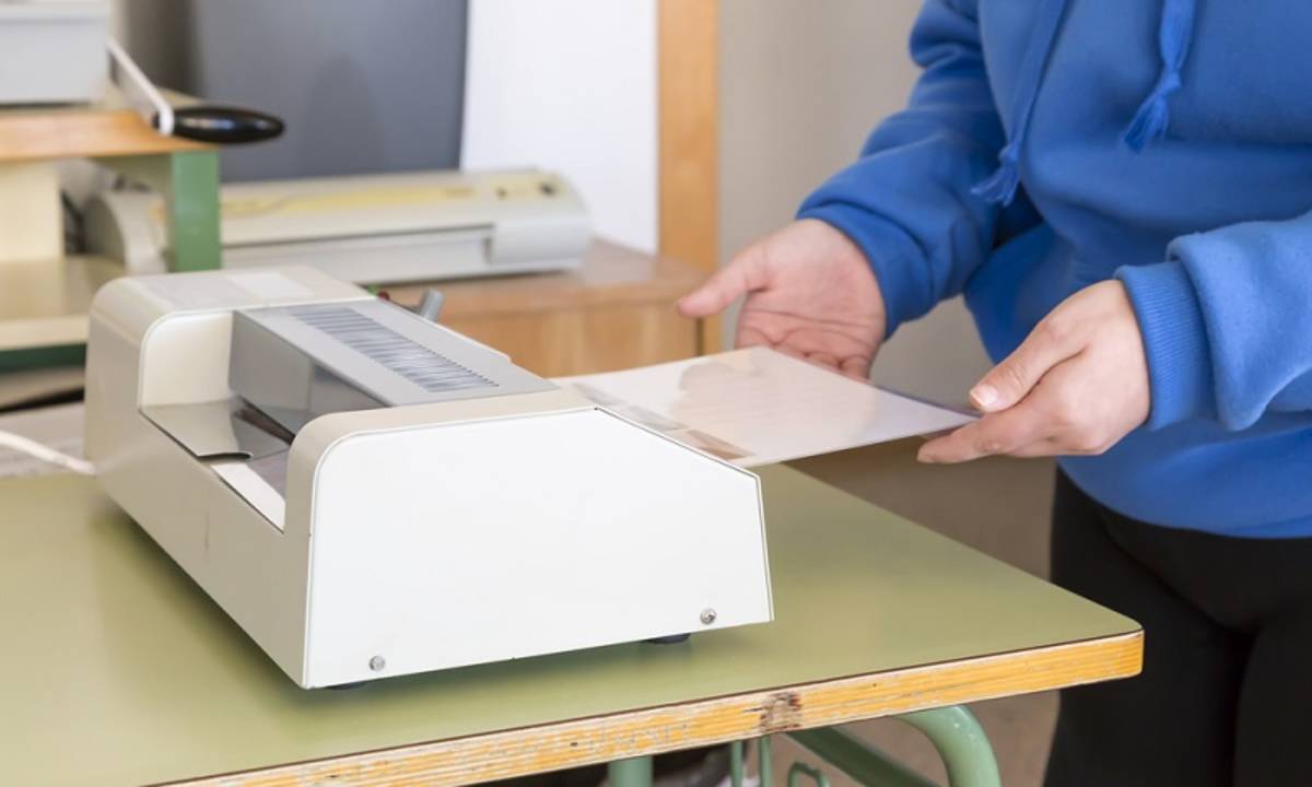 Laminating Ukuran 1 Folio Kecil SIPLah